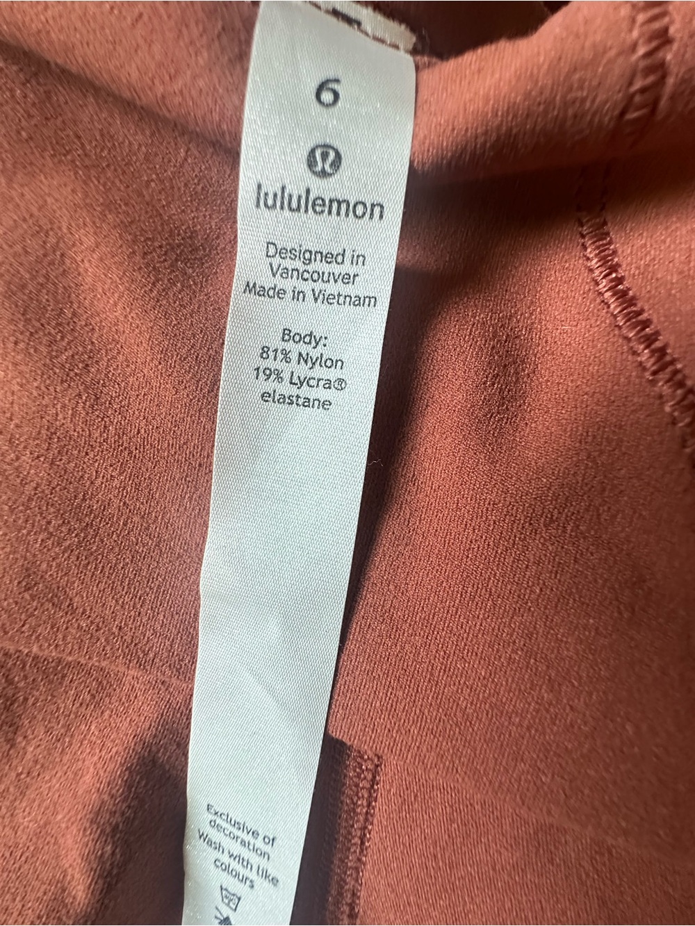 Lululemon Leggings Cropped Rust/Brown - Picture 5 of 6